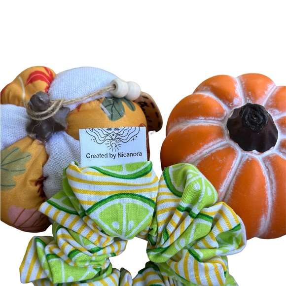 Bundle of 6 Handmade Scrunchie Hair Accesories print Scrunchies - Picture 4 of 6